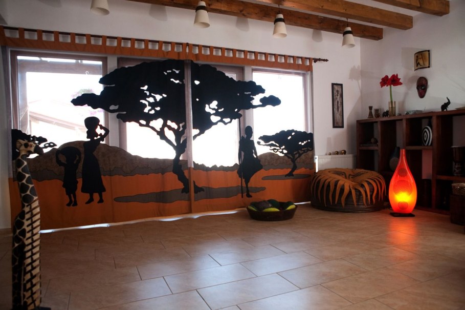 African Style Interior design - Living room
