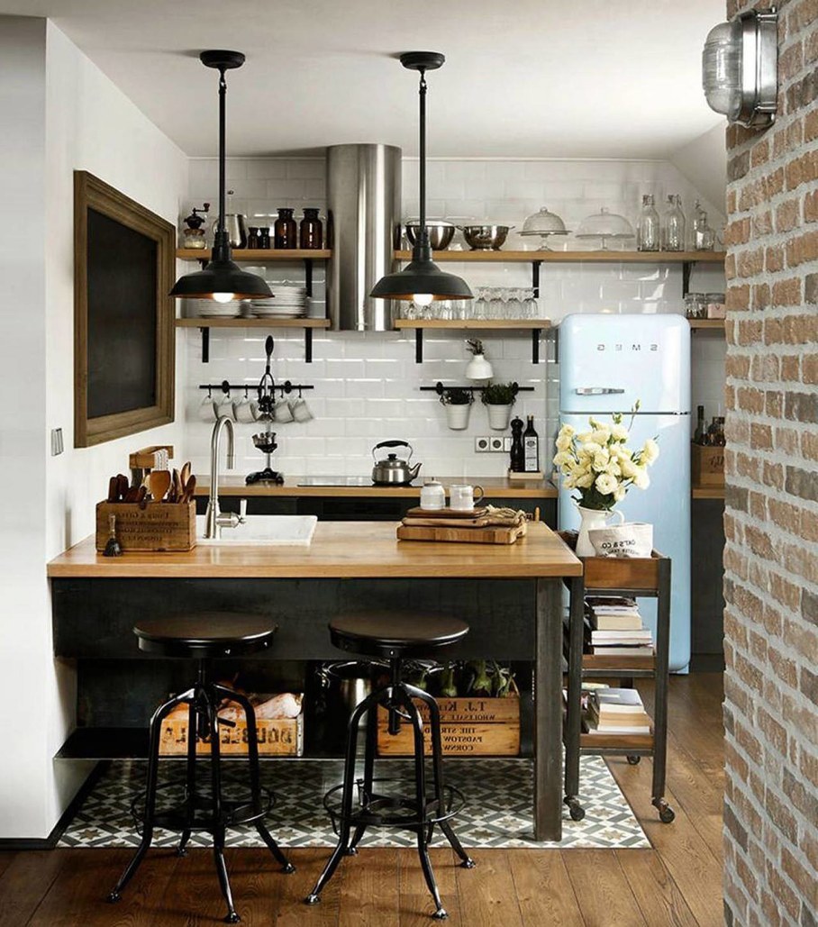 Attic Apartment - Kitchen