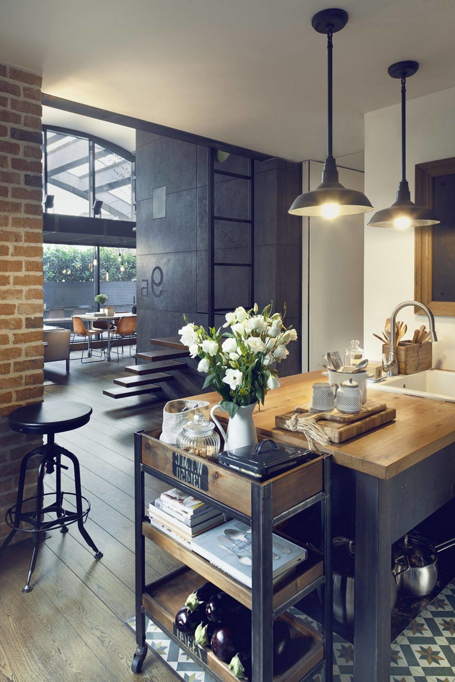 Attic Apartment - Kitchen and Dining room