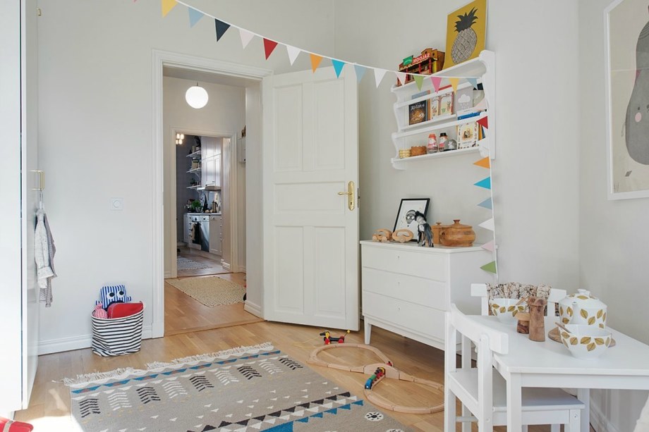 Scandinavian-Styled-Childrens-Room-15