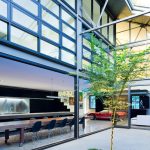 Australian «Corben Architects» studio converted a huge warehouse into the dwelling