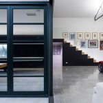 Australian «Corben Architects» studio converted a huge warehouse into the dwelling