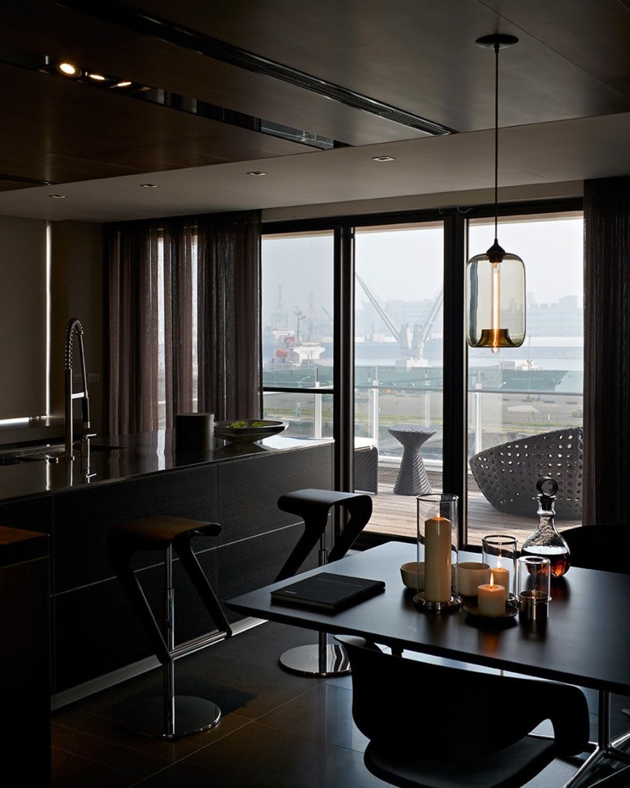Stylish Kitchen Design From Leicht 1