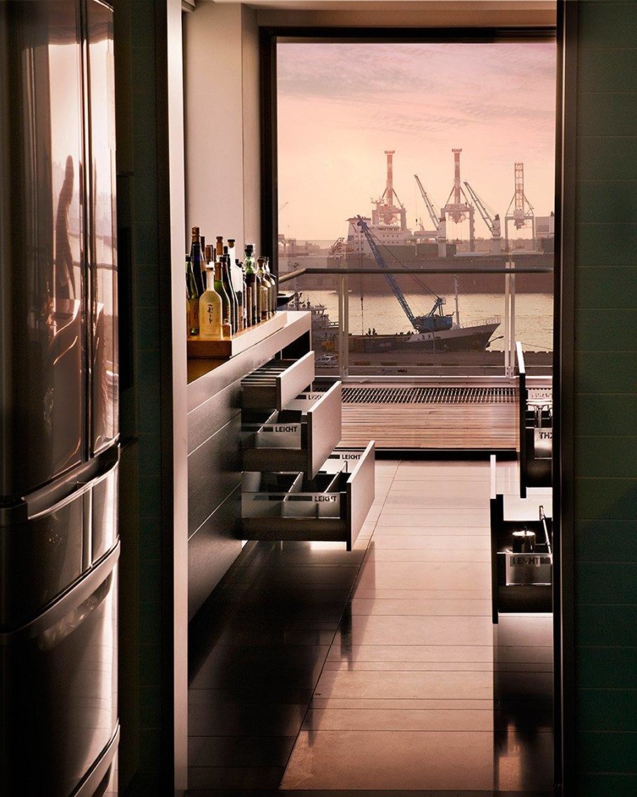 Stylish Kitchen Design From Leicht 11