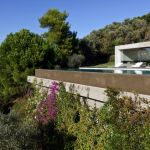 The shining “Plane House” residence on the Greek island