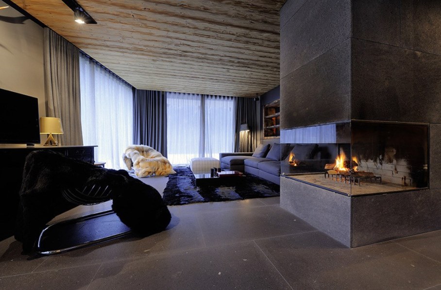 Canelle Chalet On The Stiff Slope In Alps 2