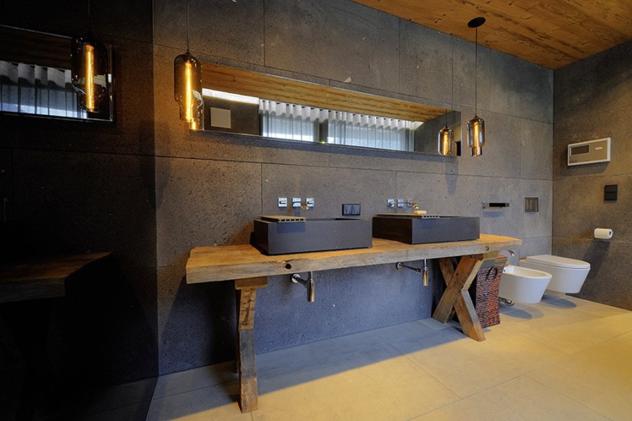 Canelle Chalet On The Stiff Slope In Alps 8