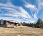 Plinth house by Land Arquitectos in Chile