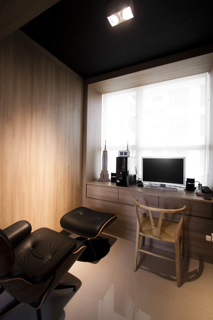 The Architect`s Apartment in Singapore 12