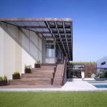 The house for family with children in Los Angeles