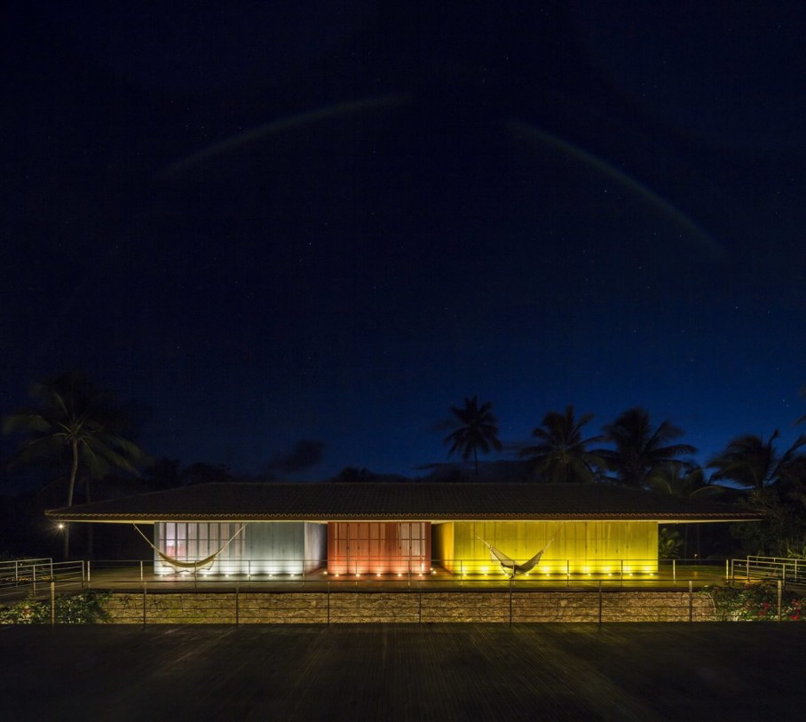 The residence in tropical style in Brazil - Exterior 5