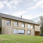 WoodenhousebyInnauer MattArchitekteninAustria