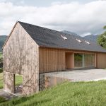 WoodenhousebyInnauer MattArchitekteninAustria