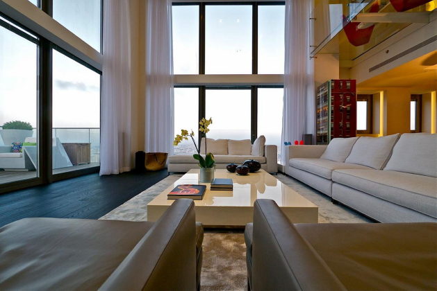storeypenthouseSkyinTelAviv,Israel