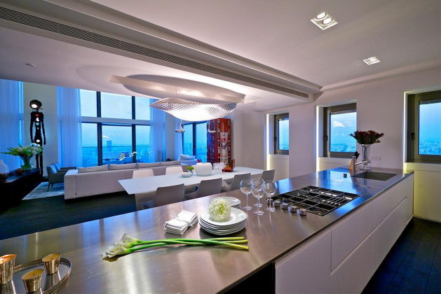 storeypenthouseSkyinTelAviv,Israel