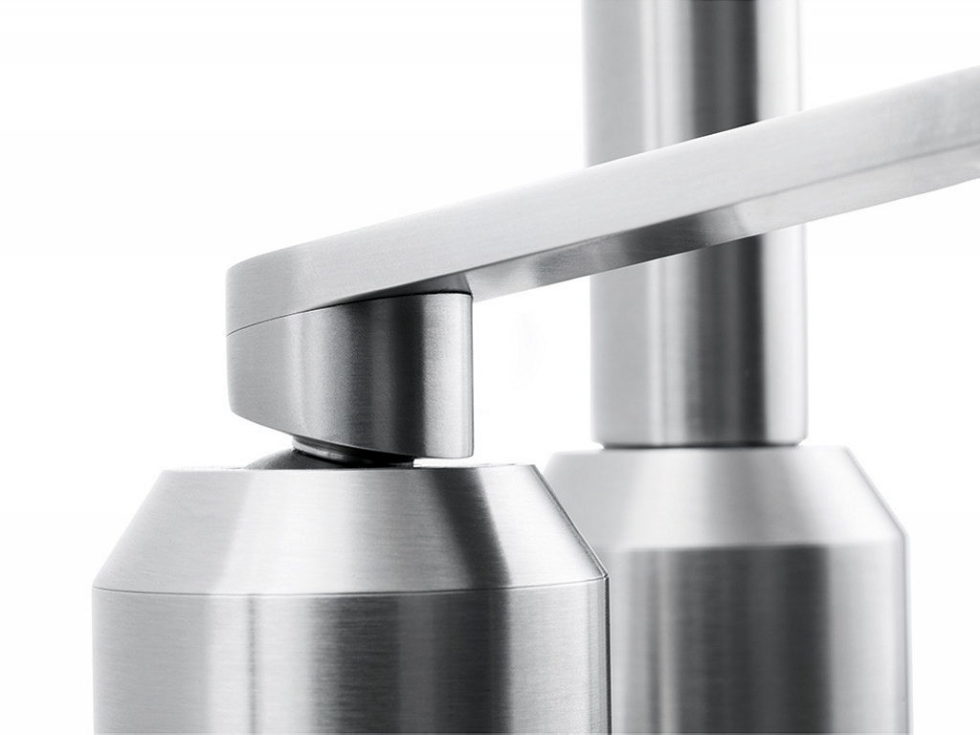 The practical kitchen of stainless steel from Vipp 9