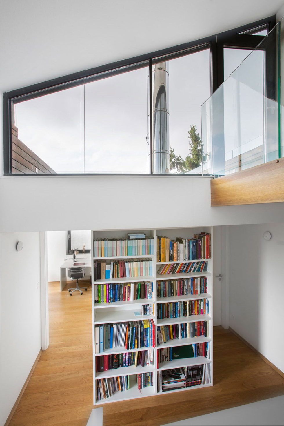 Modern Design Of Double View House in Bratislava, Slovakia 12