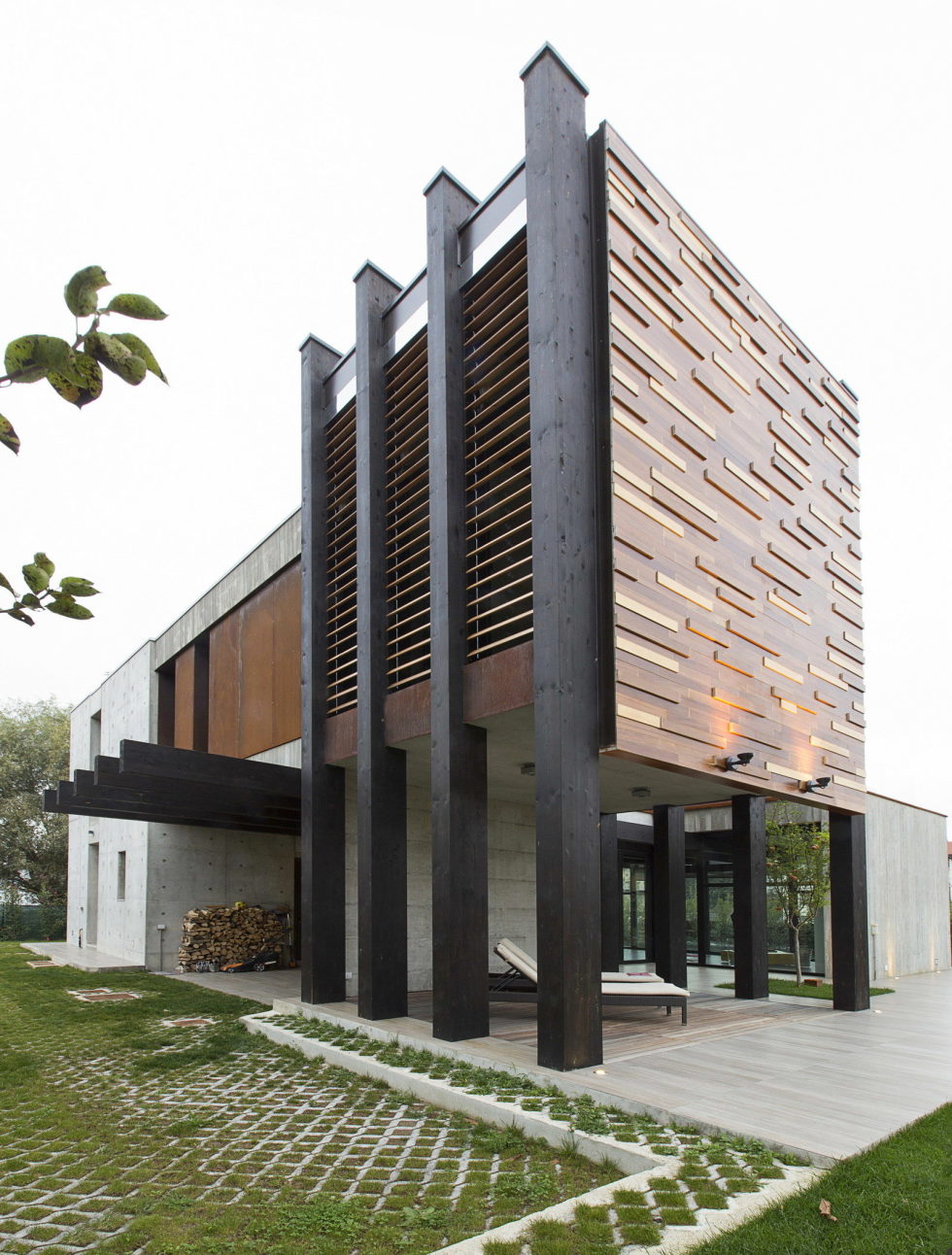 The House For Writer In Bologna From Giraldi Associati Architetti 5