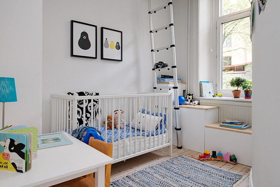 The modern design of the old apartment in Sweden 12