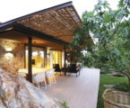 Guest House In Mountains From Dom Arquitectura Studio