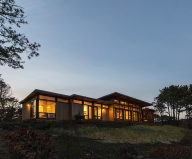 The house on the shore of the Atlantic Ocean by the Hammer Architects