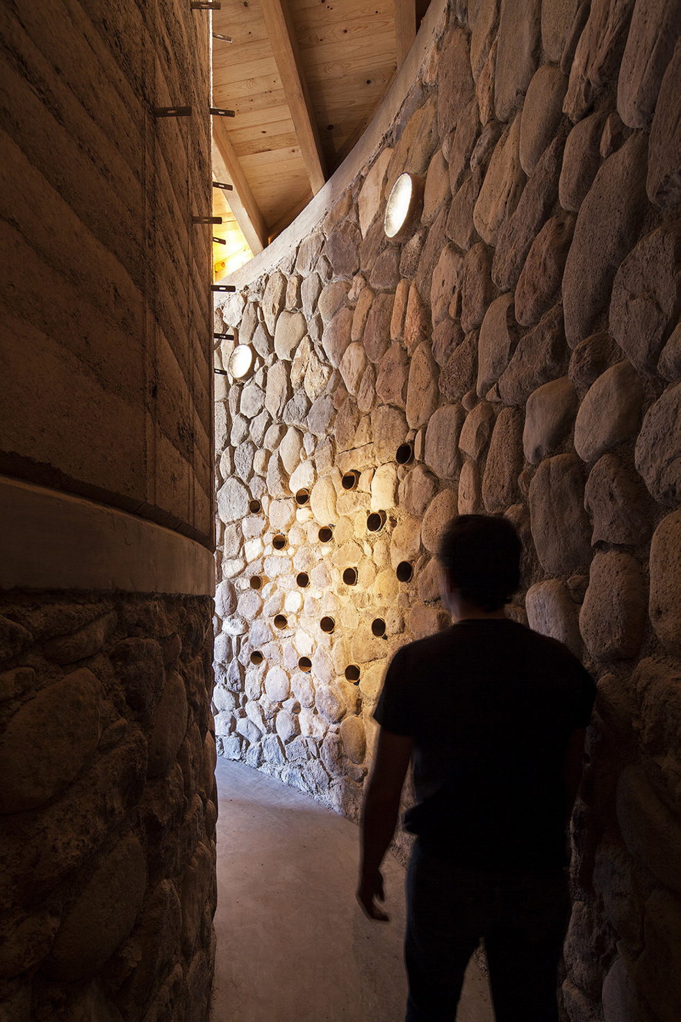 Unusual House From Greenfield Studio At The Ecological Reserve In Mexico 8