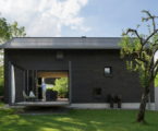 Wooden House At The Upper Bavaria From Arnhard und Eck Architekten Bureau