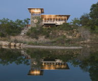 The House Made Of Aluminum Trailer In Texas From Andrew Hinman Architecture