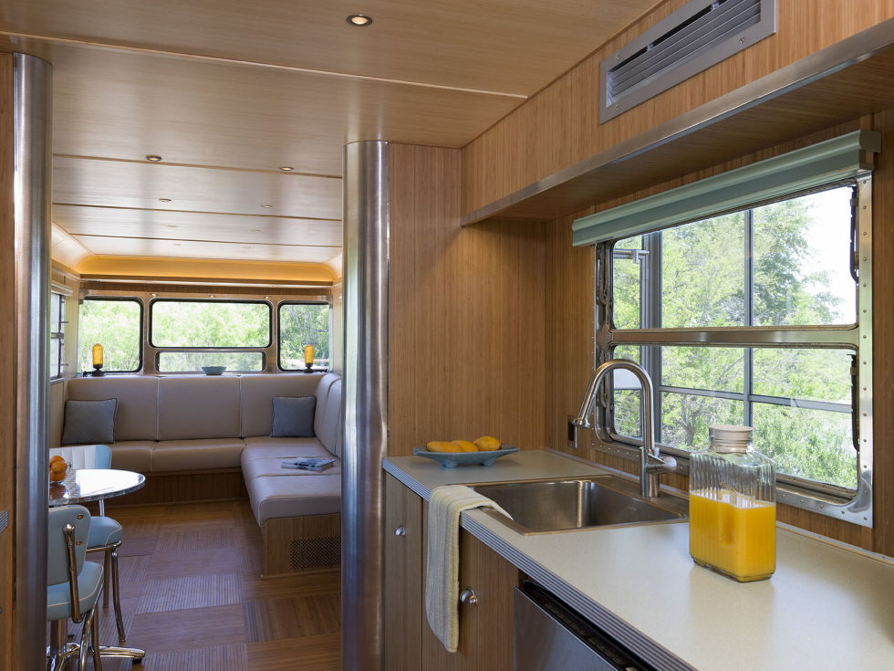 The House Made Of Aluminum Trailer In Texas From Andrew Hinman Architecture 11