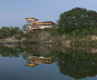 The House Made Of Aluminum Trailer In Texas From Andrew Hinman Architecture