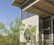 The House Made Of Aluminum Trailer In Texas From Andrew Hinman Architecture