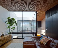 TheWavehousebytheAPOLLOArchitects&#;Associatesstudio