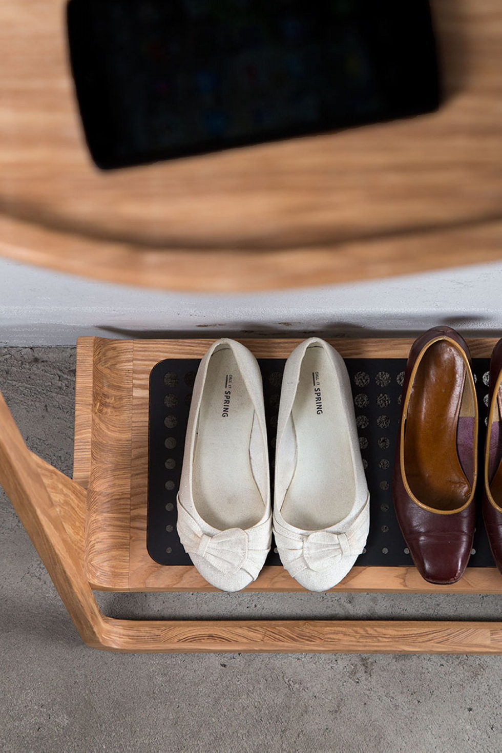 The organizer Leaning Loop for clothes, shoes and small things 11