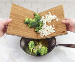 Bambleu A Fold Out Cutting Board With Outstanding And Stylish Design