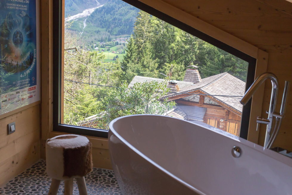 Chalet Solelya At The French Alps From Chevallier Architectes Studio 17