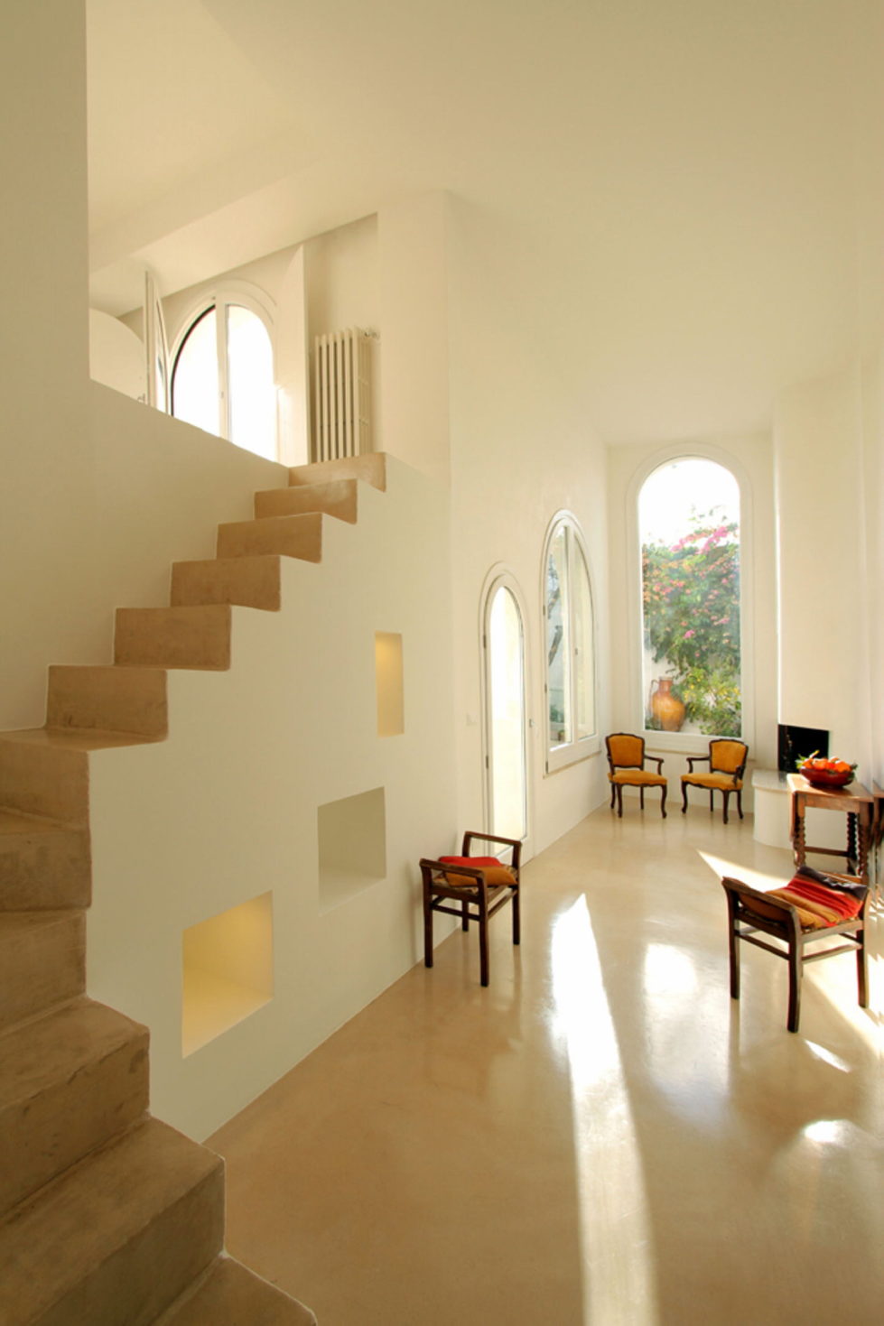 Italian House With A Fabulous Back-Yard Garden 11