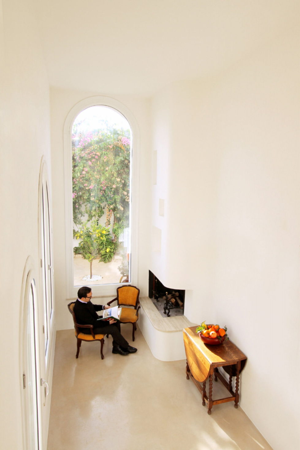 Italian House With A Fabulous Back-Yard Garden 13
