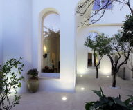 Italian House With A Fabulous Back-Yard Garden 2