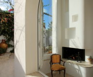 Italian House With A Fabulous Back-Yard Garden 3