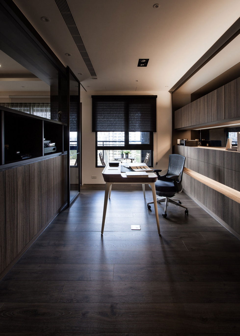 Modern Apartments In The Minimalism Style At Taiwan 30