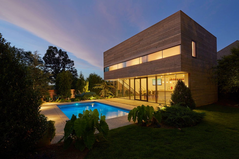 The Guest House With A Swimming Pool In Arizona 12