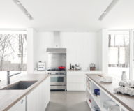 The wooden house in the Canadian woods 19