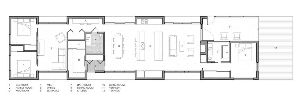 The wooden house in the Canadian woods 21