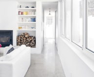 The wooden house in the Canadian woods 5