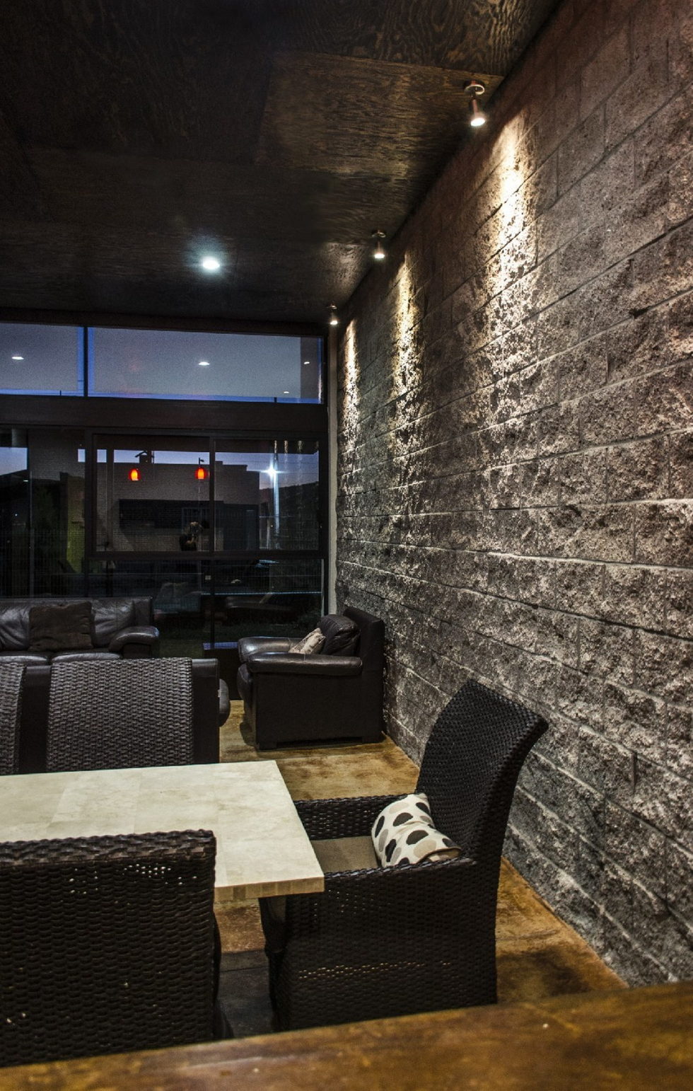 The modern private house La Tomatina house in Aguascalientes, Mexico 22