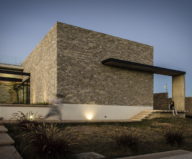 The modern private house La Tomatina house in Aguascalientes, Mexico 24