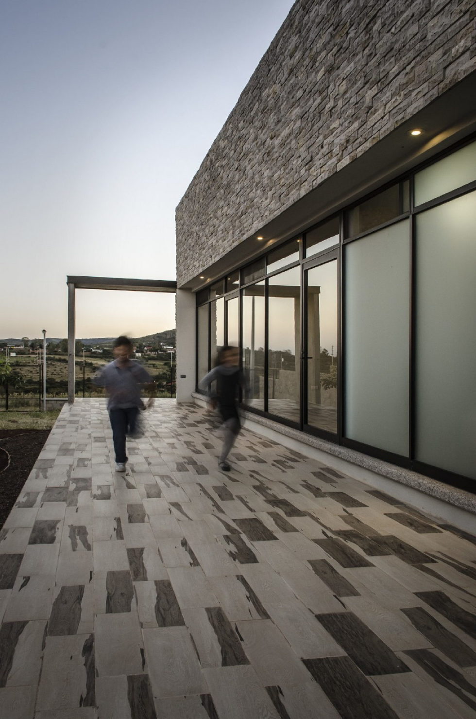 The modern private house La Tomatina house in Aguascalientes, Mexico 4
