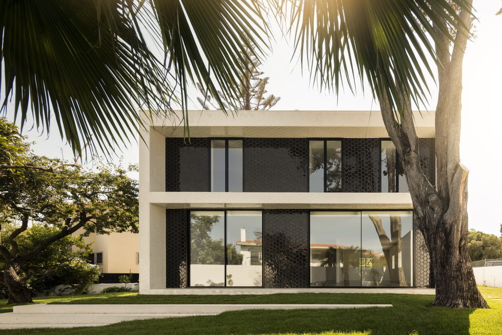 Oeiras House in Portugal from Joao Tiago Aguiar studio 20