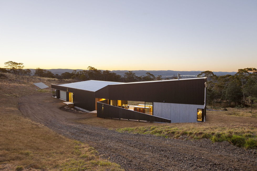 a-family-house-in-australia-2