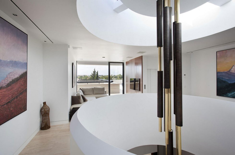 s-v-house-in-spain-from-a-cero-24